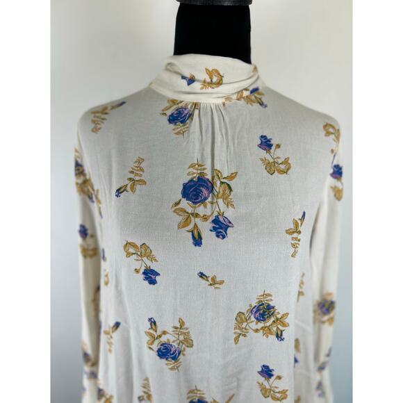 Free People Tate Tunic in Ivory w/Floral Print, Size Small - Picture 1 of 10